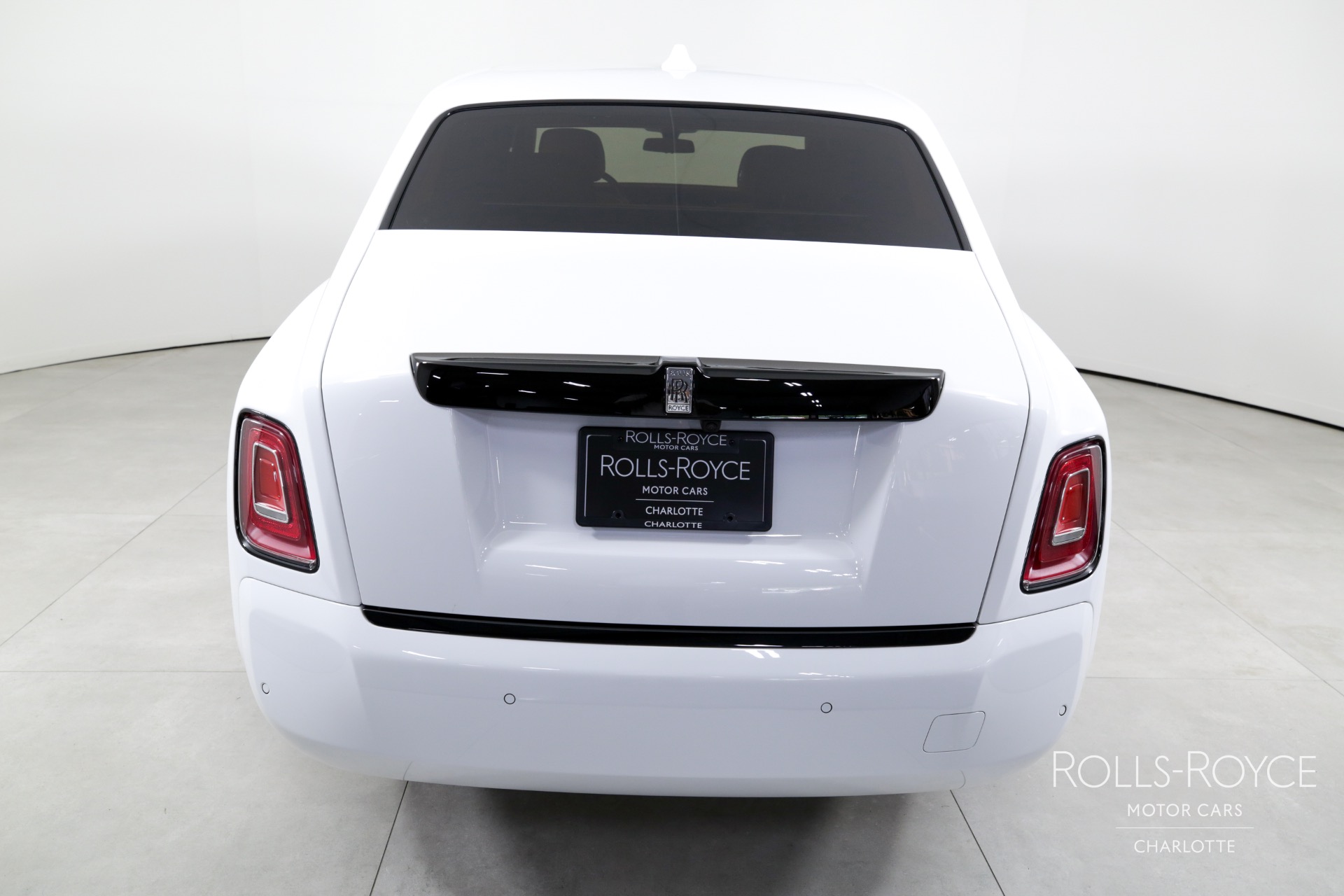2024 Rolls-Royce Phantom EWB, 6/20