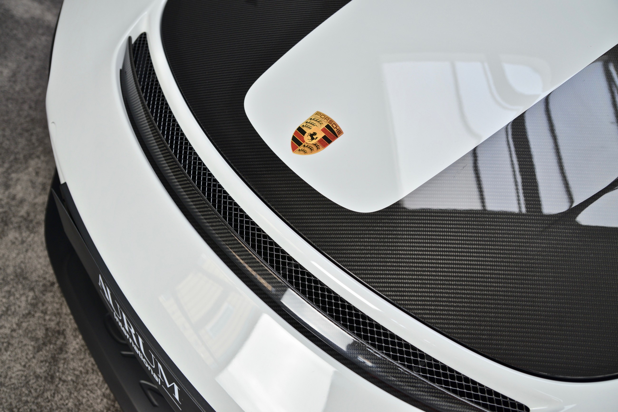 2018 Porsche 911 GT2 RS WEISSACH PACKAGE, 12/16