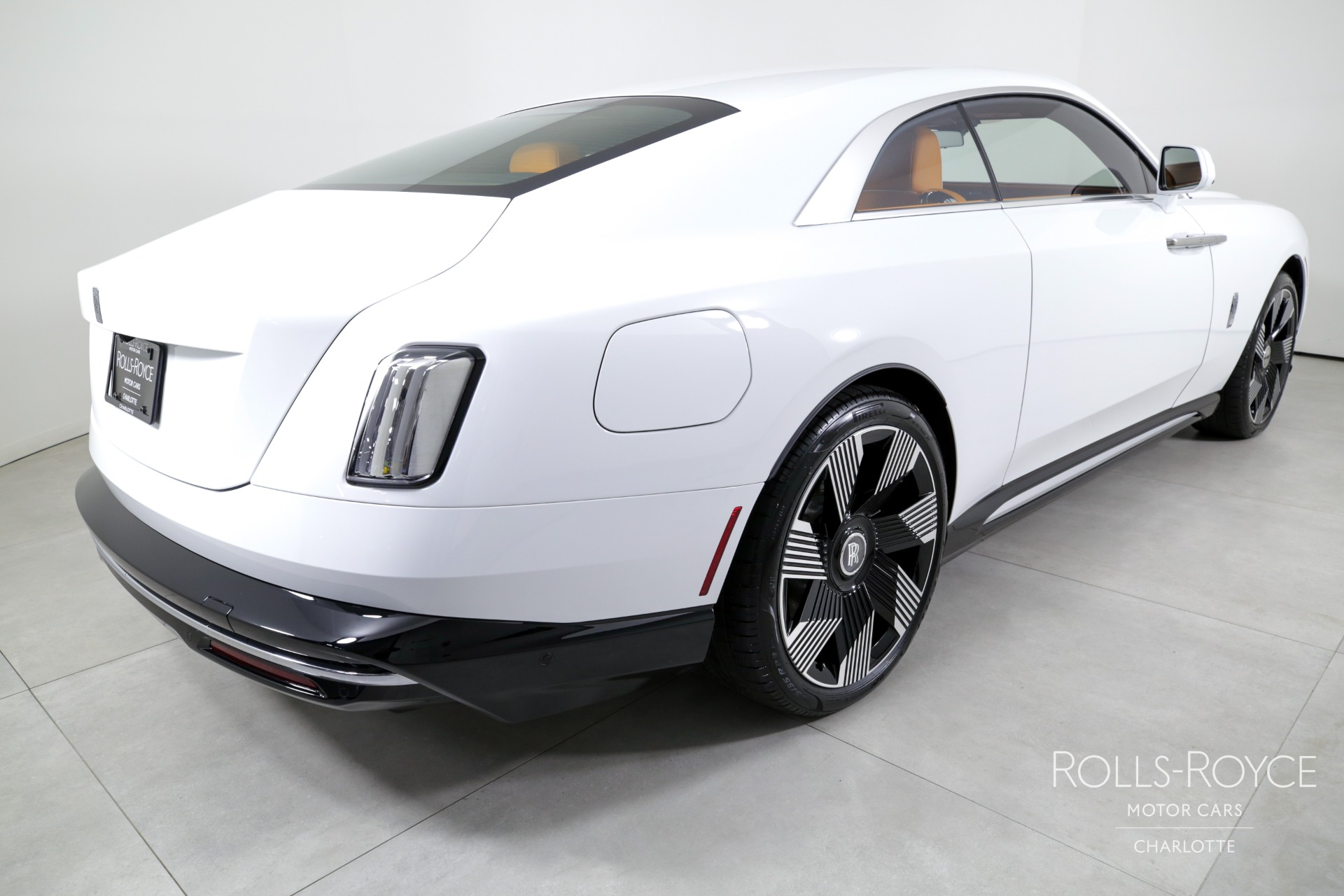 2024 Rolls-Royce Spectre, 2/20