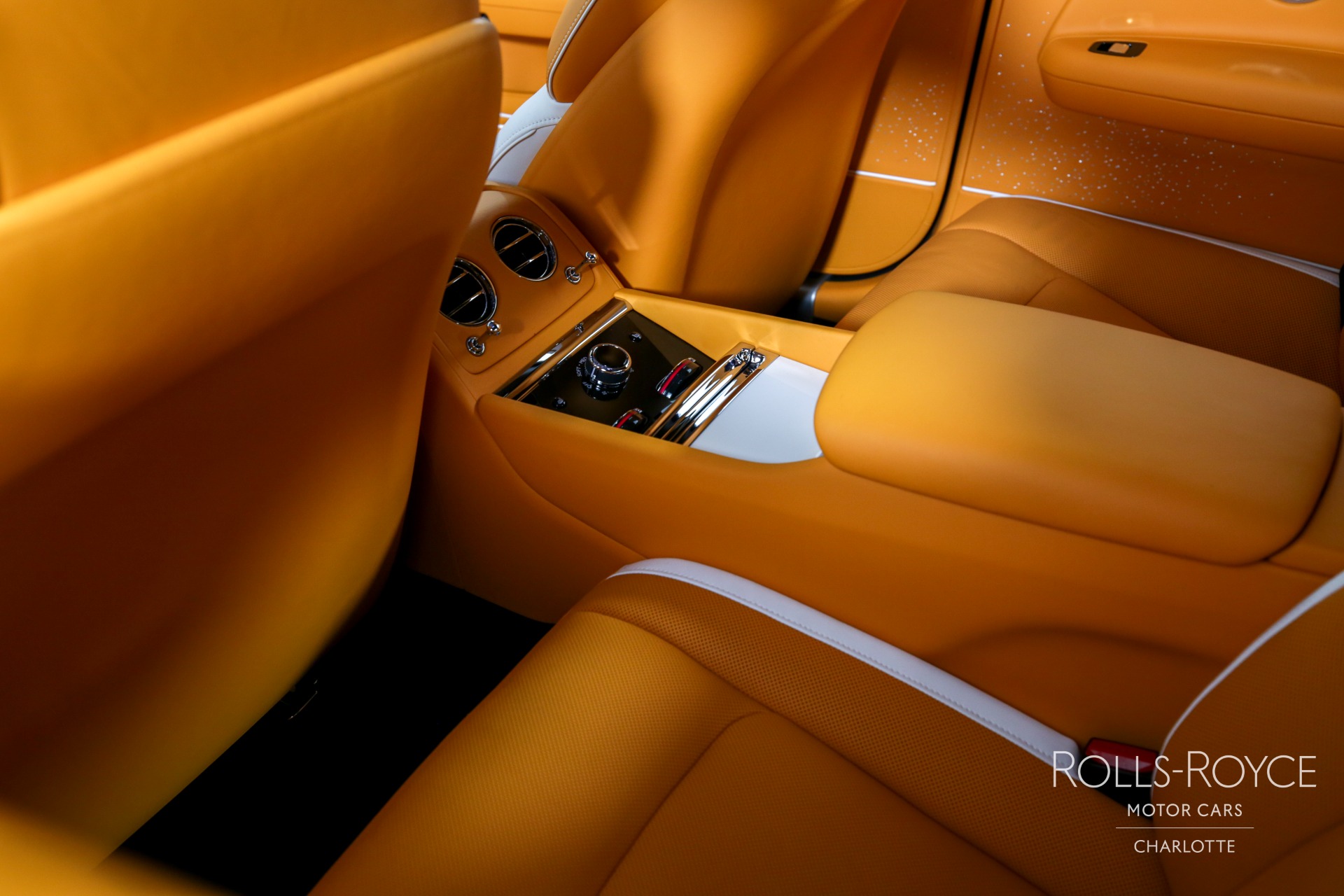 2024 Rolls-Royce Spectre, 17/20