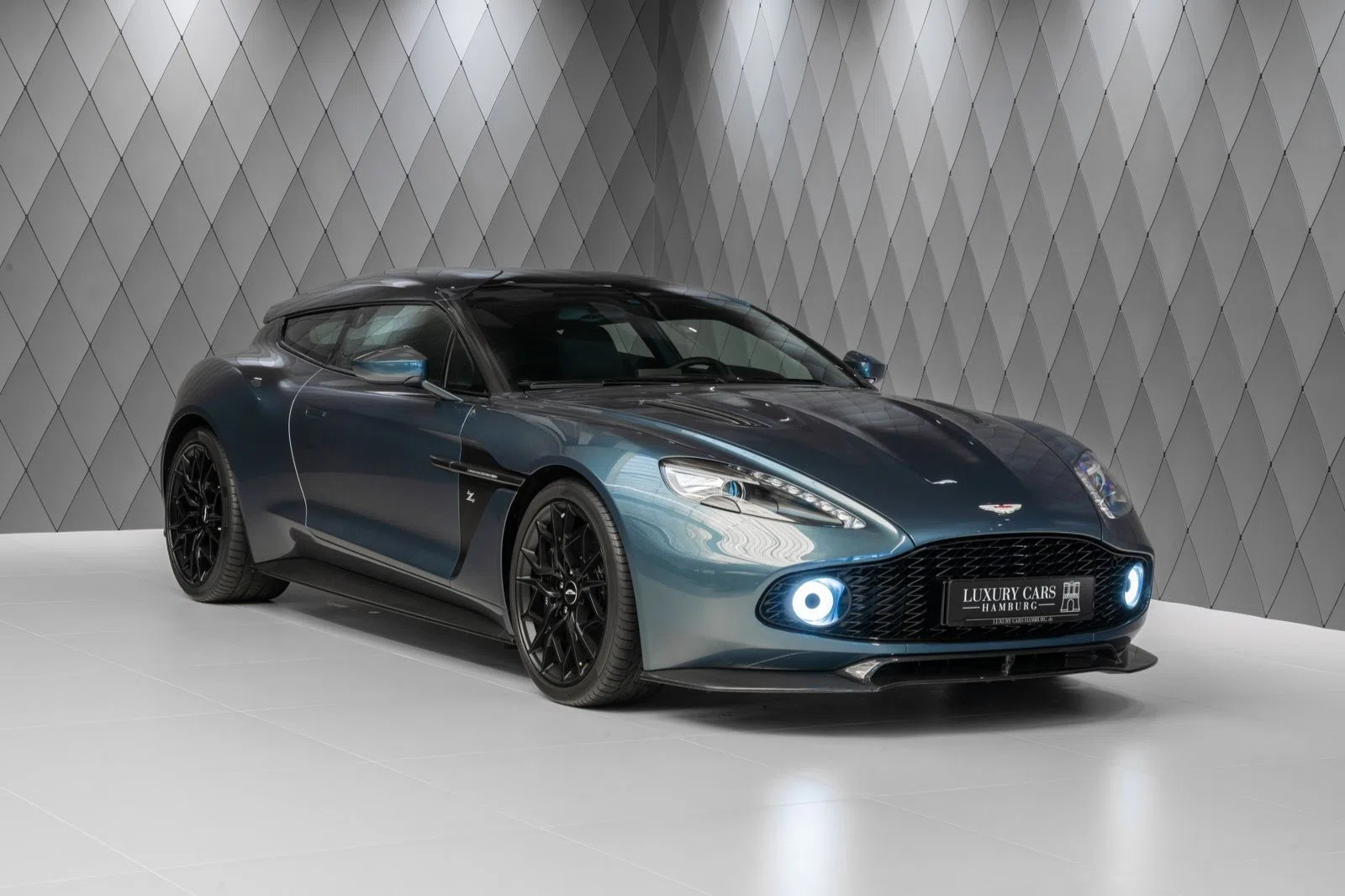 2019 Aston Martin Vanquish Zagato Shooting Brake