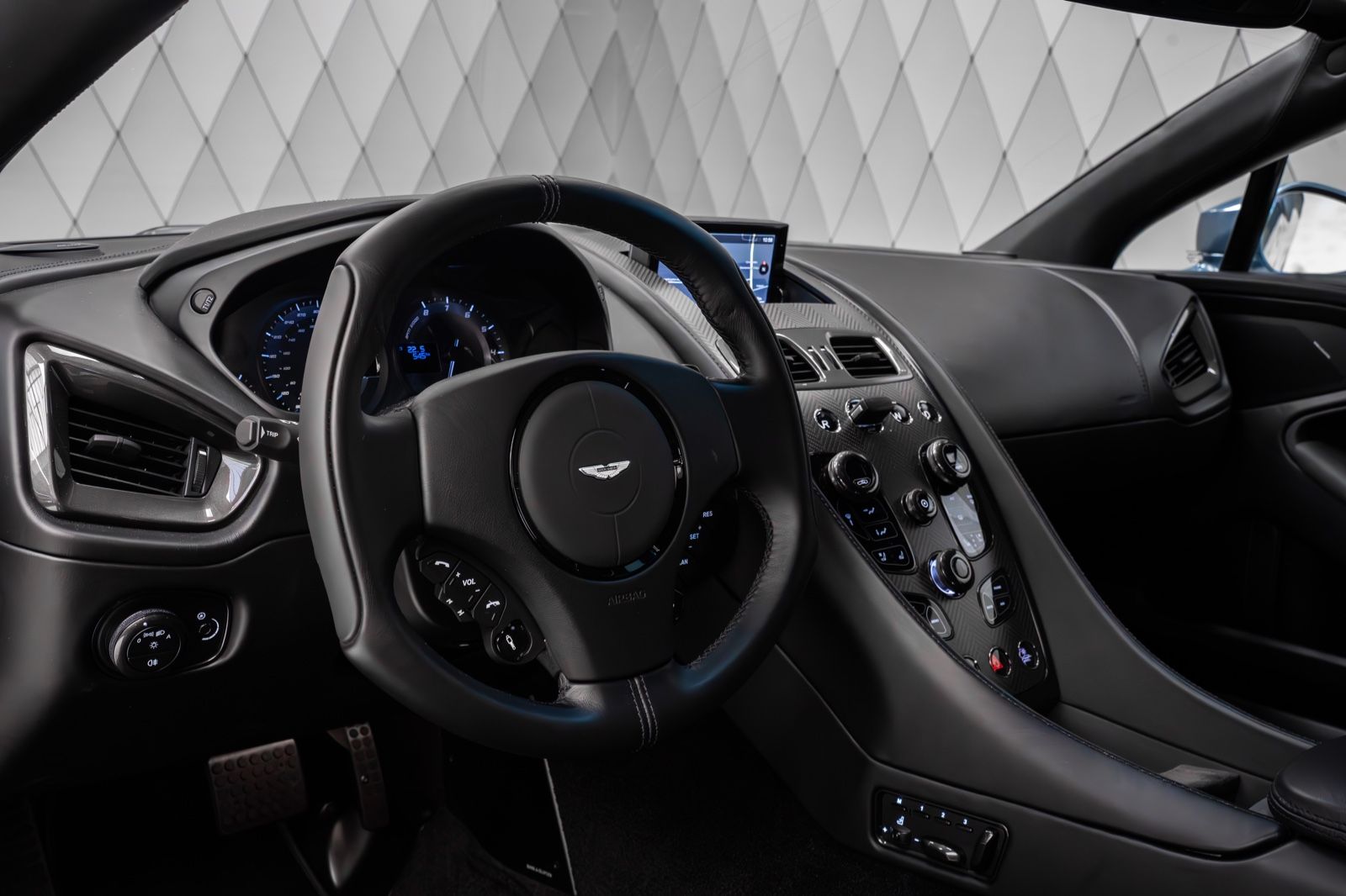 2019 Aston Martin Vanquish Zagato Shooting Brake, 7/22