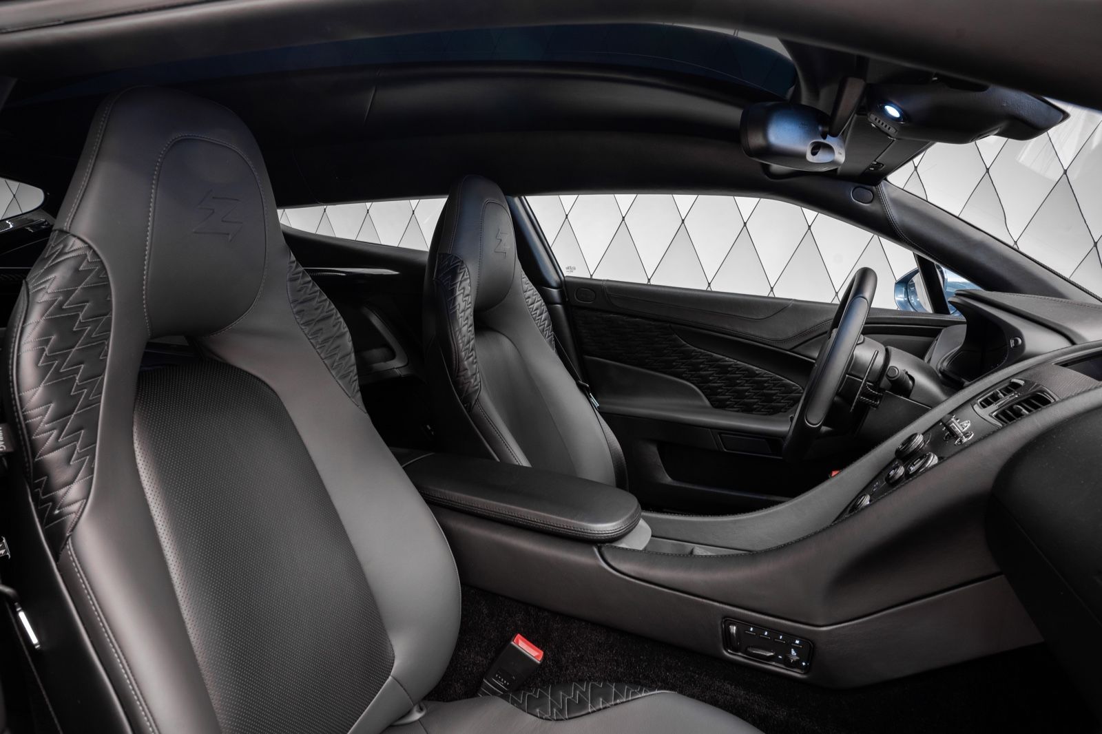 2019 Aston Martin Vanquish Zagato Shooting Brake, 9/22