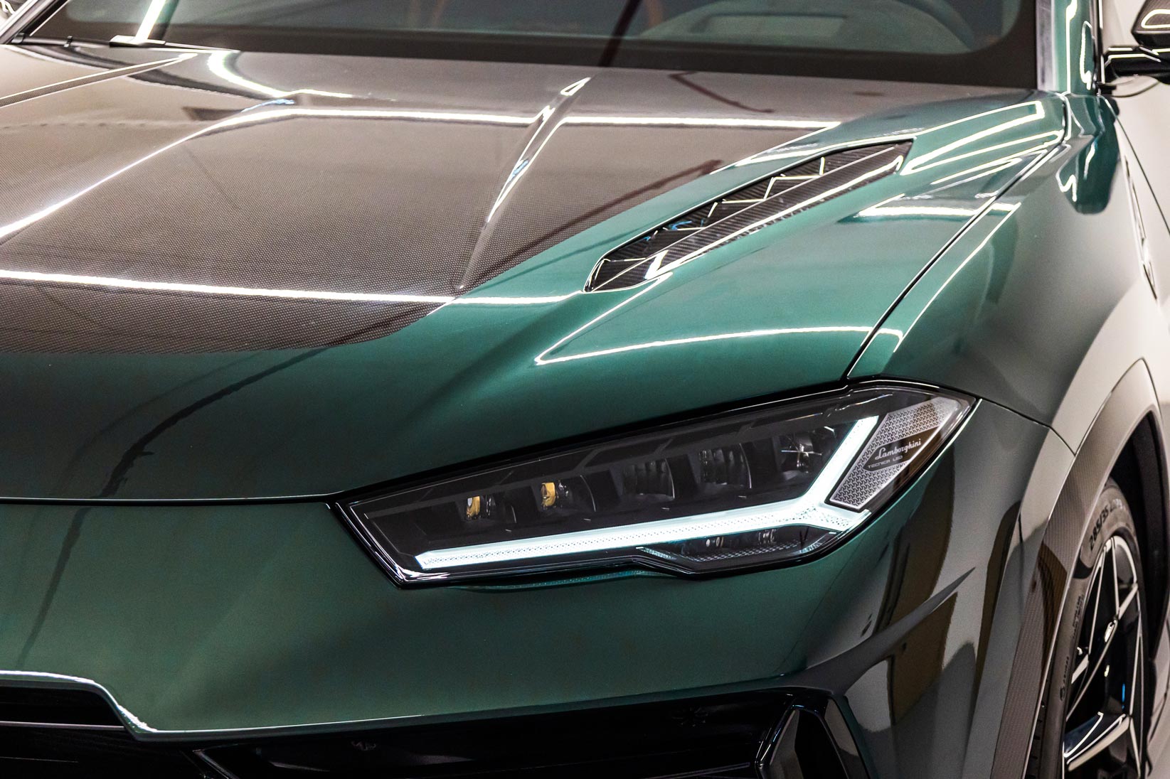 2023 Lamborghini Urus Performante, 6/20