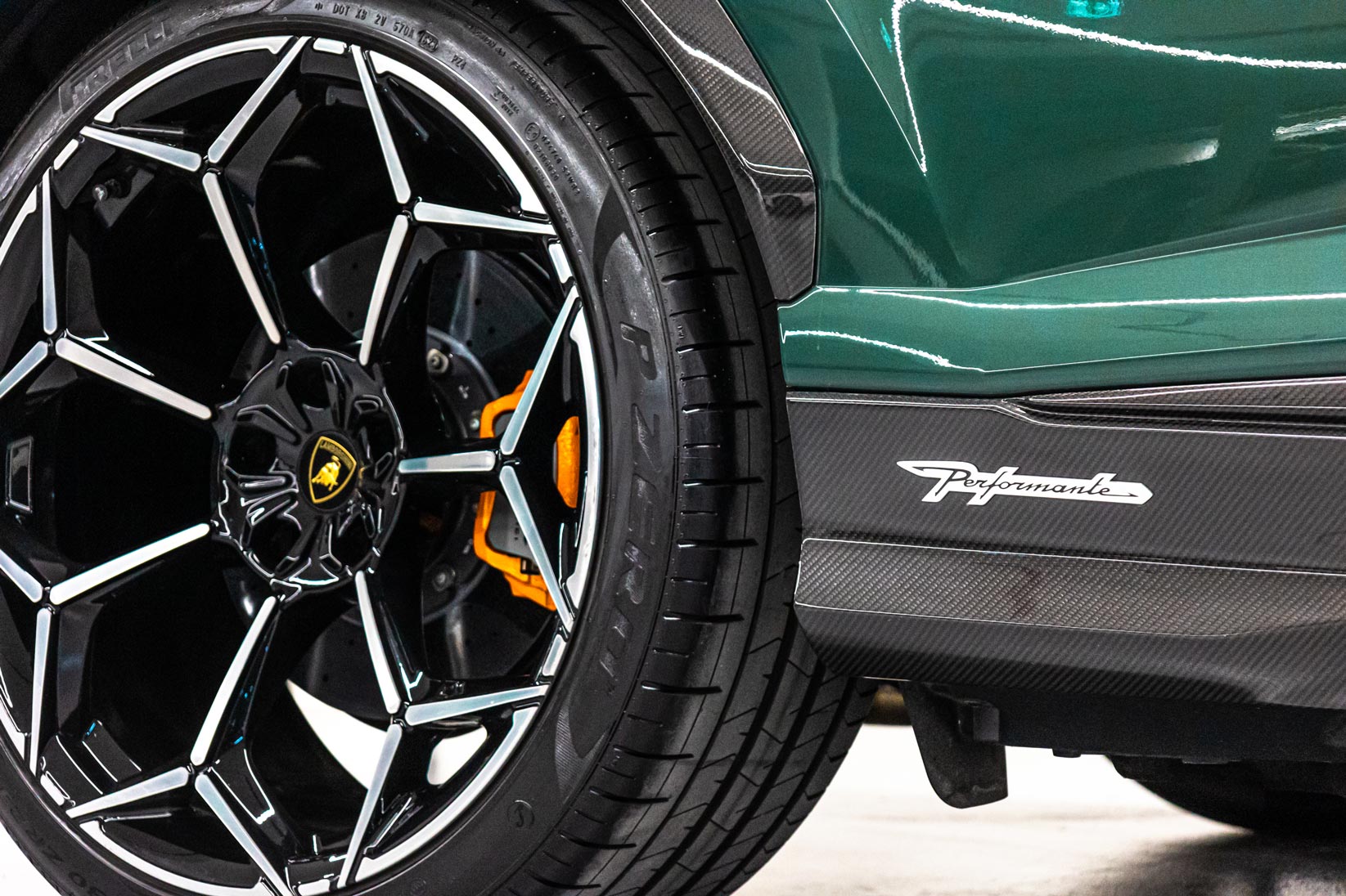 2023 Lamborghini Urus Performante, 12/20