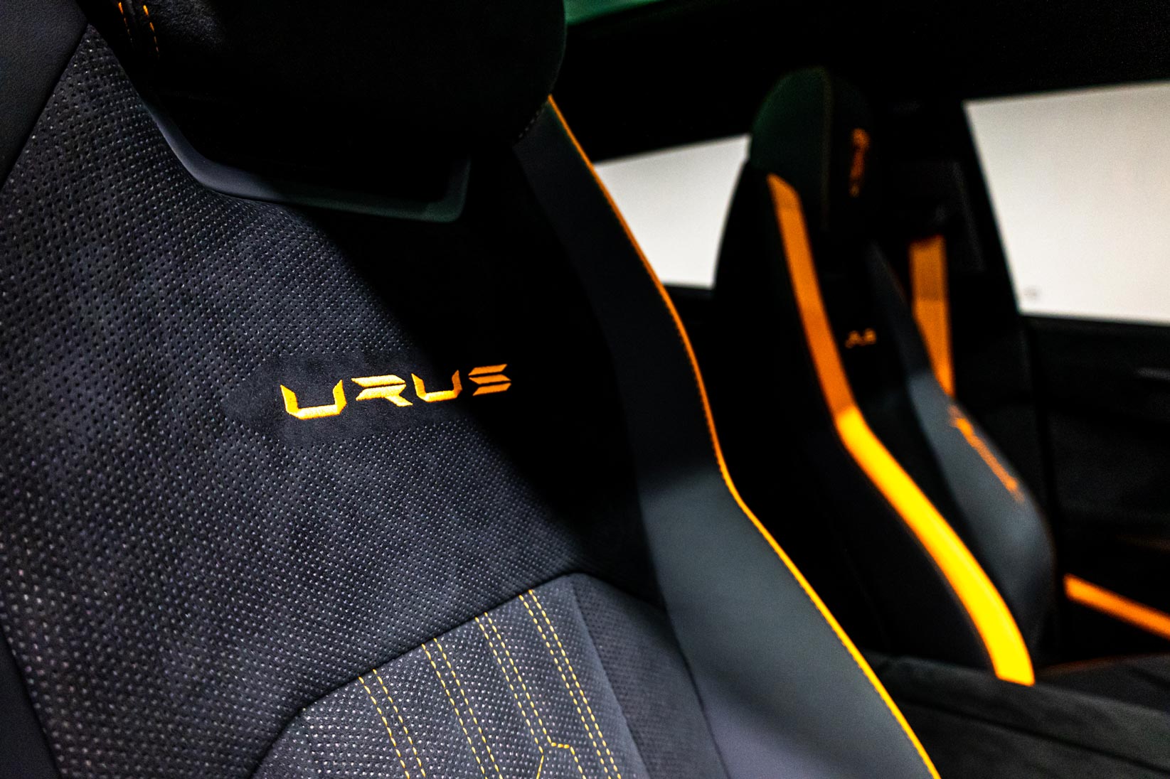 2023 Lamborghini Urus Performante, 15/20