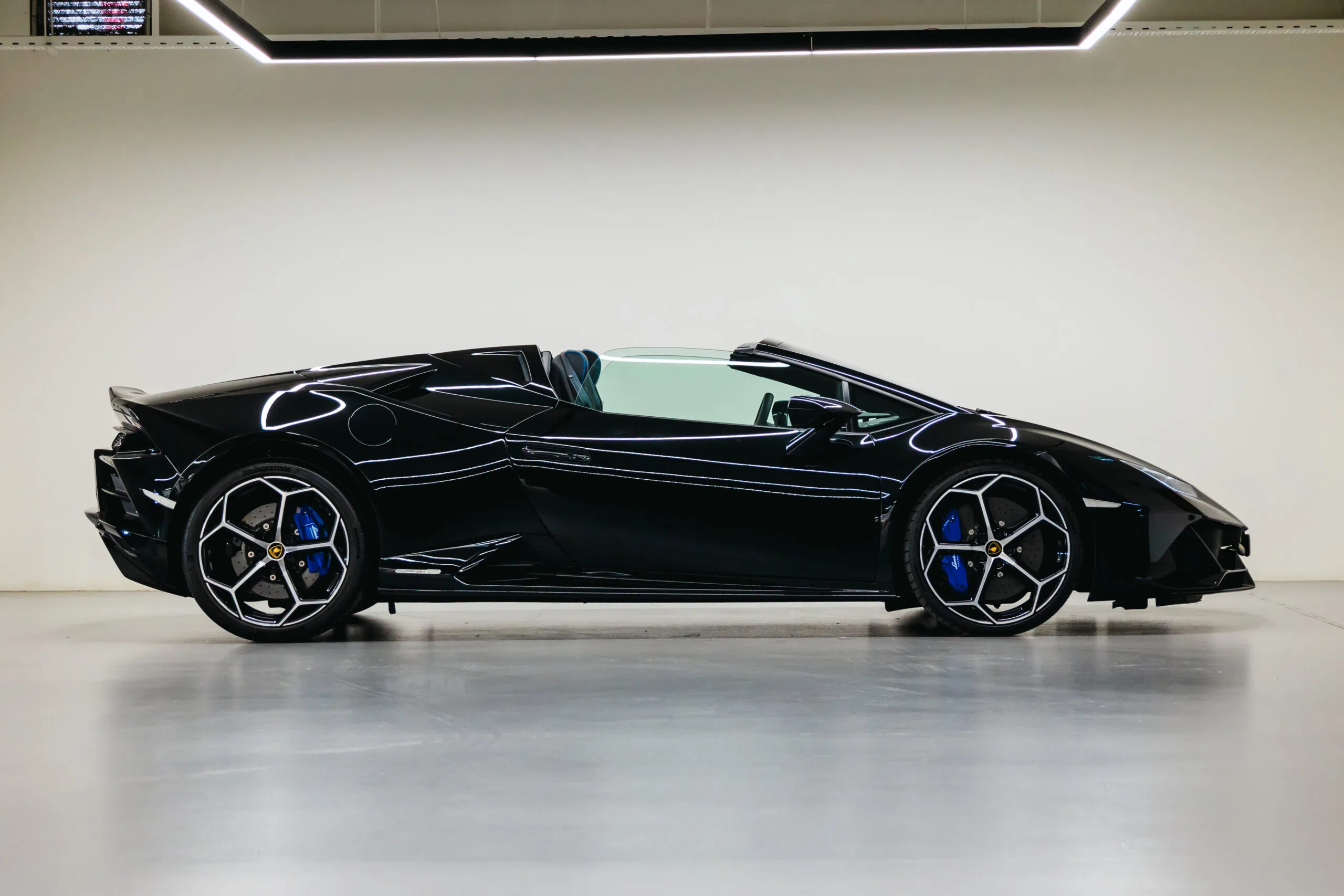 2023 Lamborghini Huracan Evo Spider