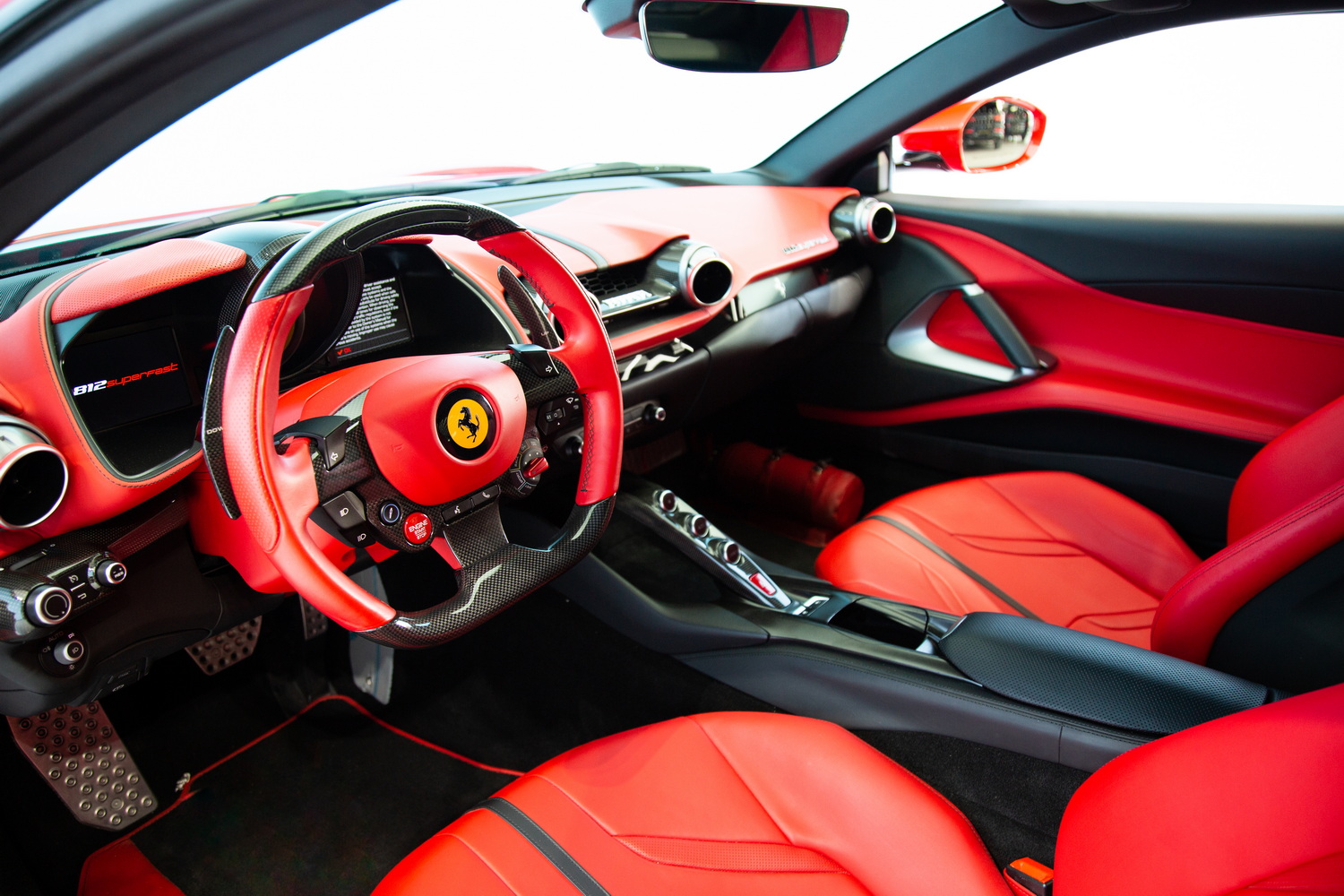 2020 Ferrari 812 Superfast, 8/17