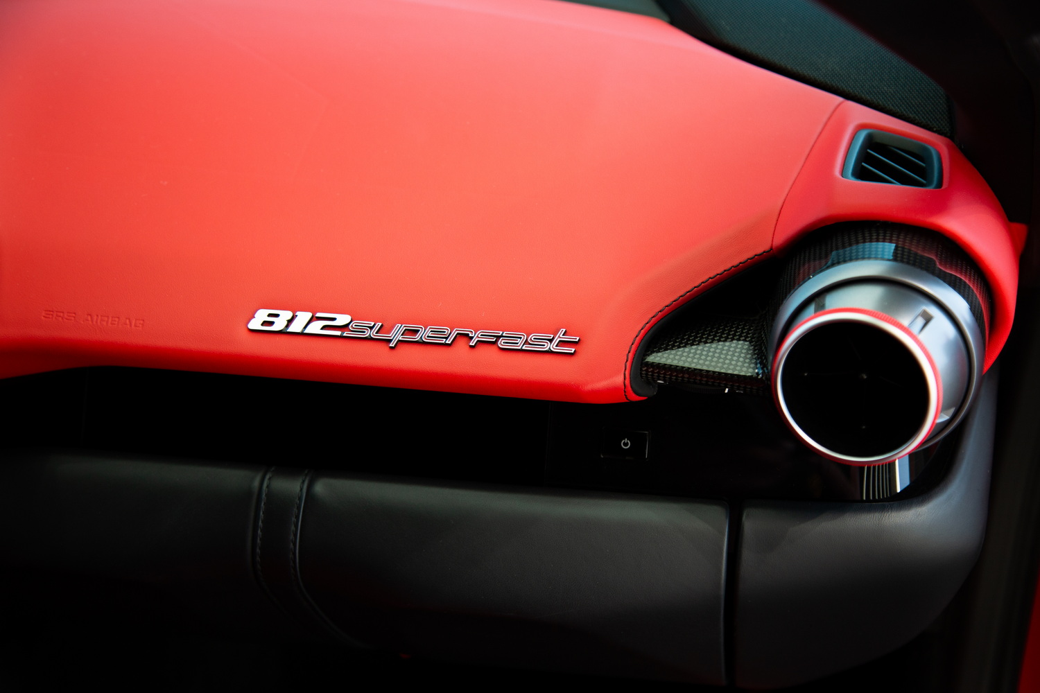 2020 Ferrari 812 Superfast, 15/17