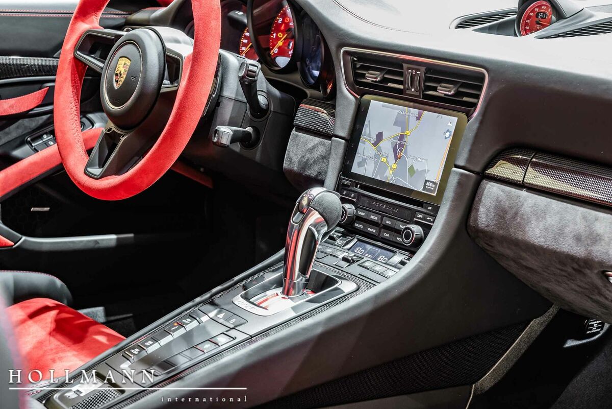 2018 Porsche 911 GT2 RS WEISSACH PACKAGE, 13/20
