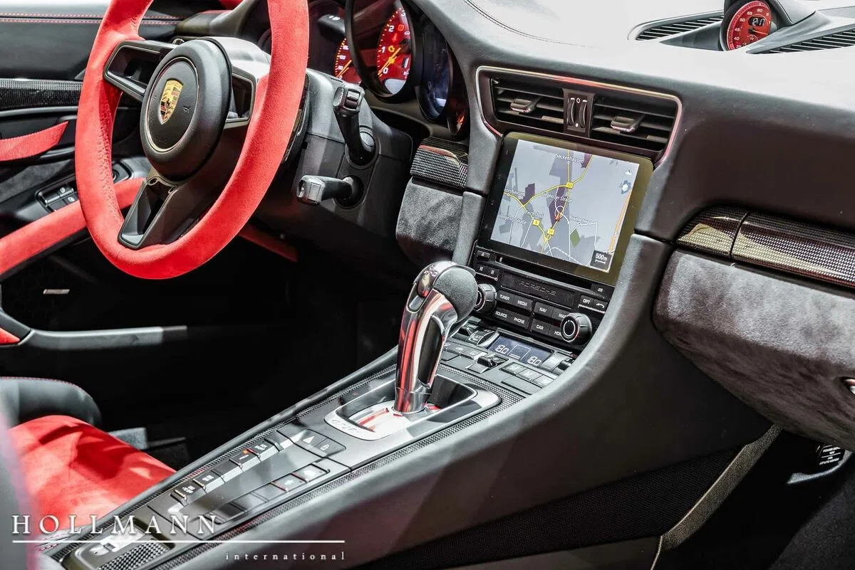 2018 Porsche 911 GT2 RS WEISSACH PACKAGE interior, dashboard, Black | Red