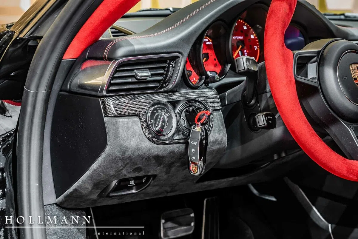 2018 Porsche 911 GT2 RS WEISSACH PACKAGE interior, Black | Red