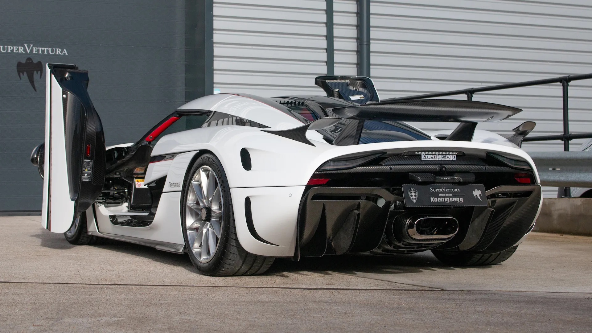 2022 Koenigsegg Regera, 4/19