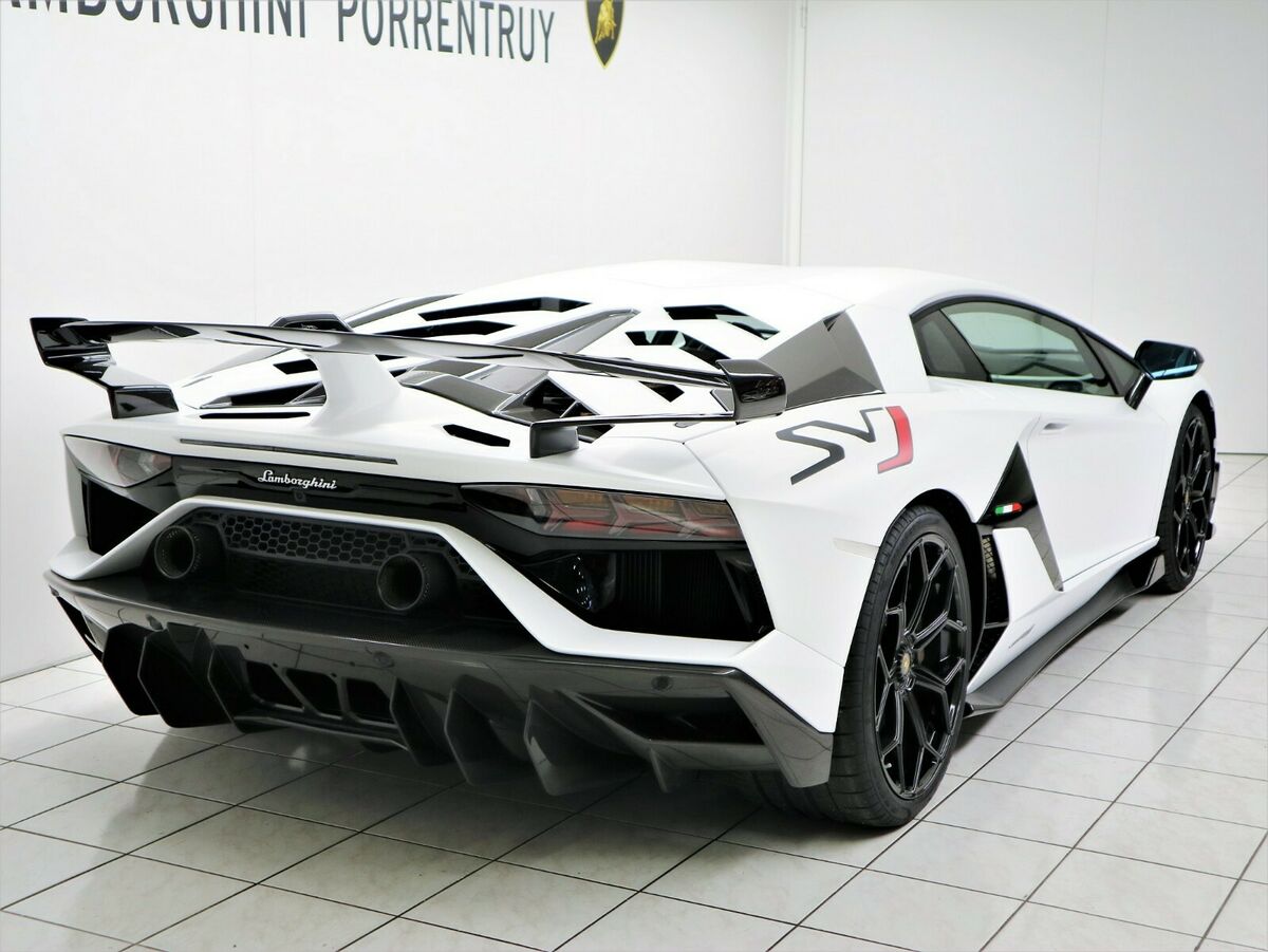 2019 Lamborghini Aventador SVJ, 4/10