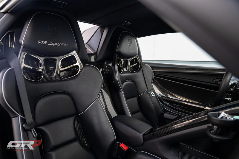 2015 Porsche 918 Spyder Weissach Martini Edition, 20/20
