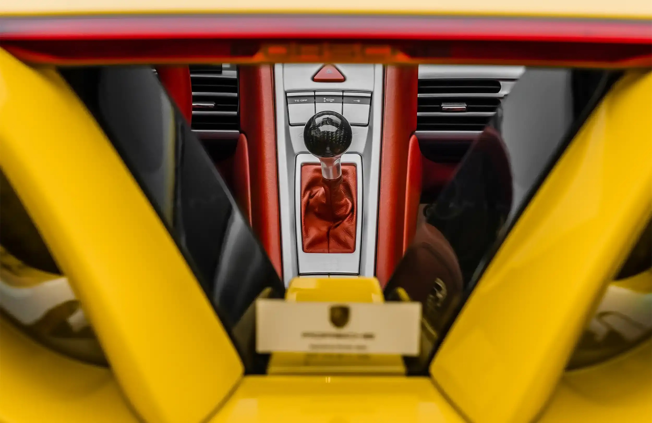 2005 Porsche Carrera GT, 12/20