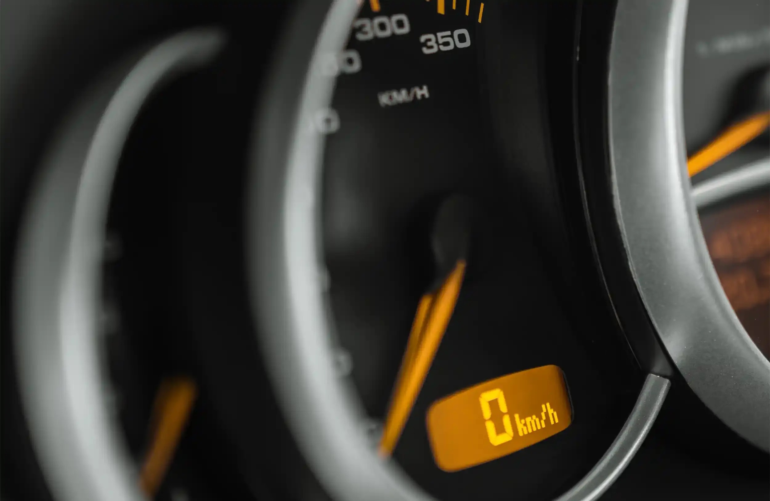 2005 Porsche Carrera GT, 14/20