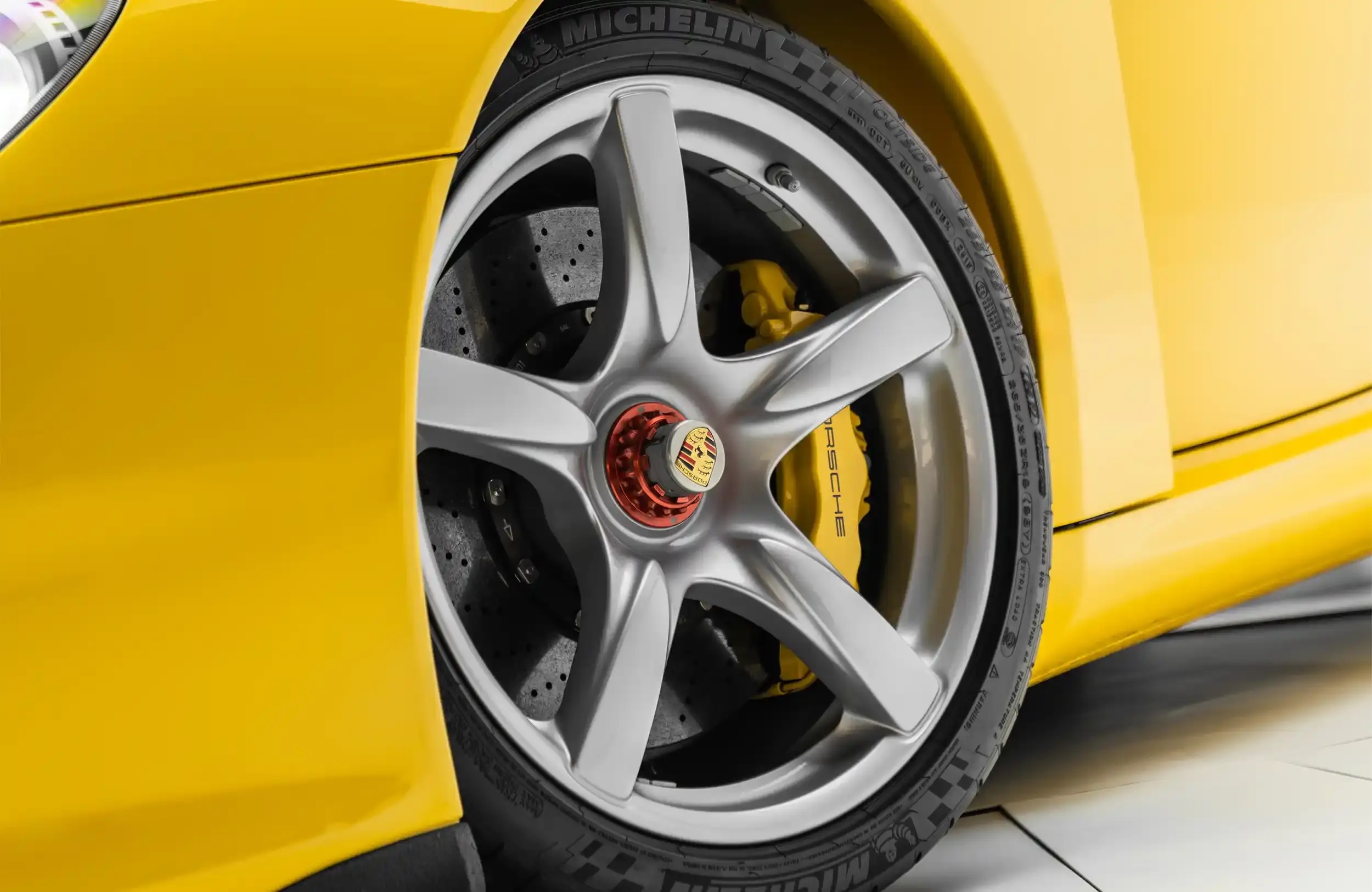 2005 Porsche Carrera GT, 17/20