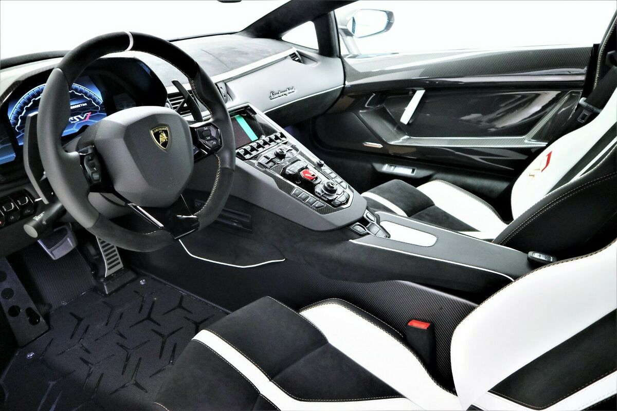 2019 Lamborghini Aventador SVJ, 8/10