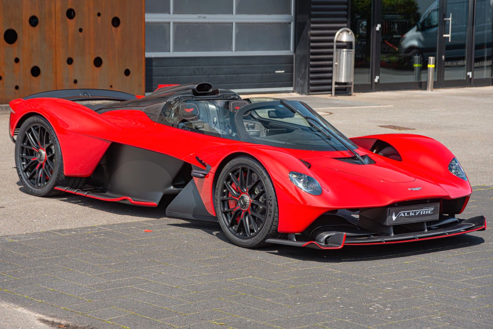 Aston Martin Valkyrie Spider, 4/15