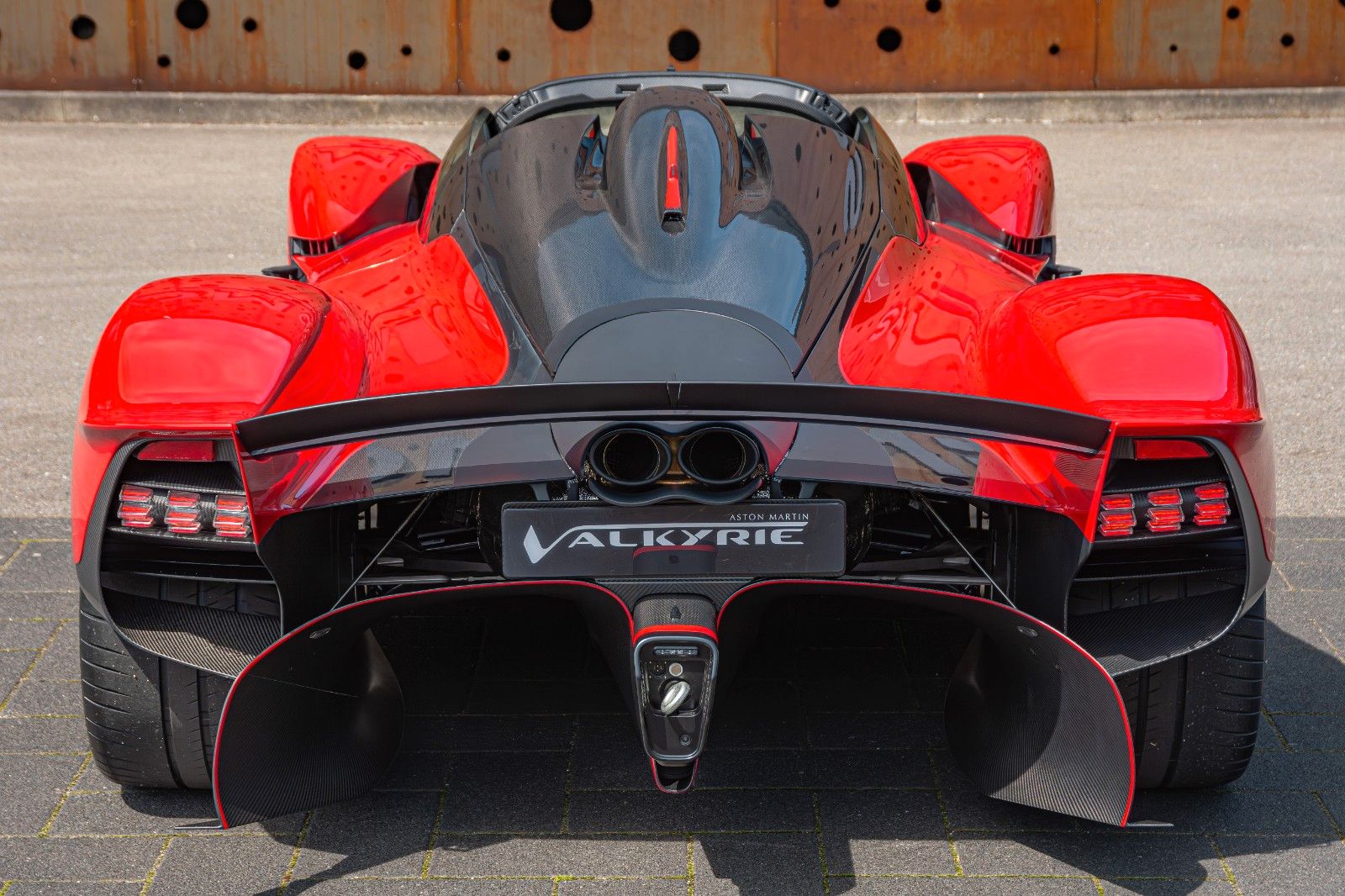Aston Martin Valkyrie Spider, 6/15
