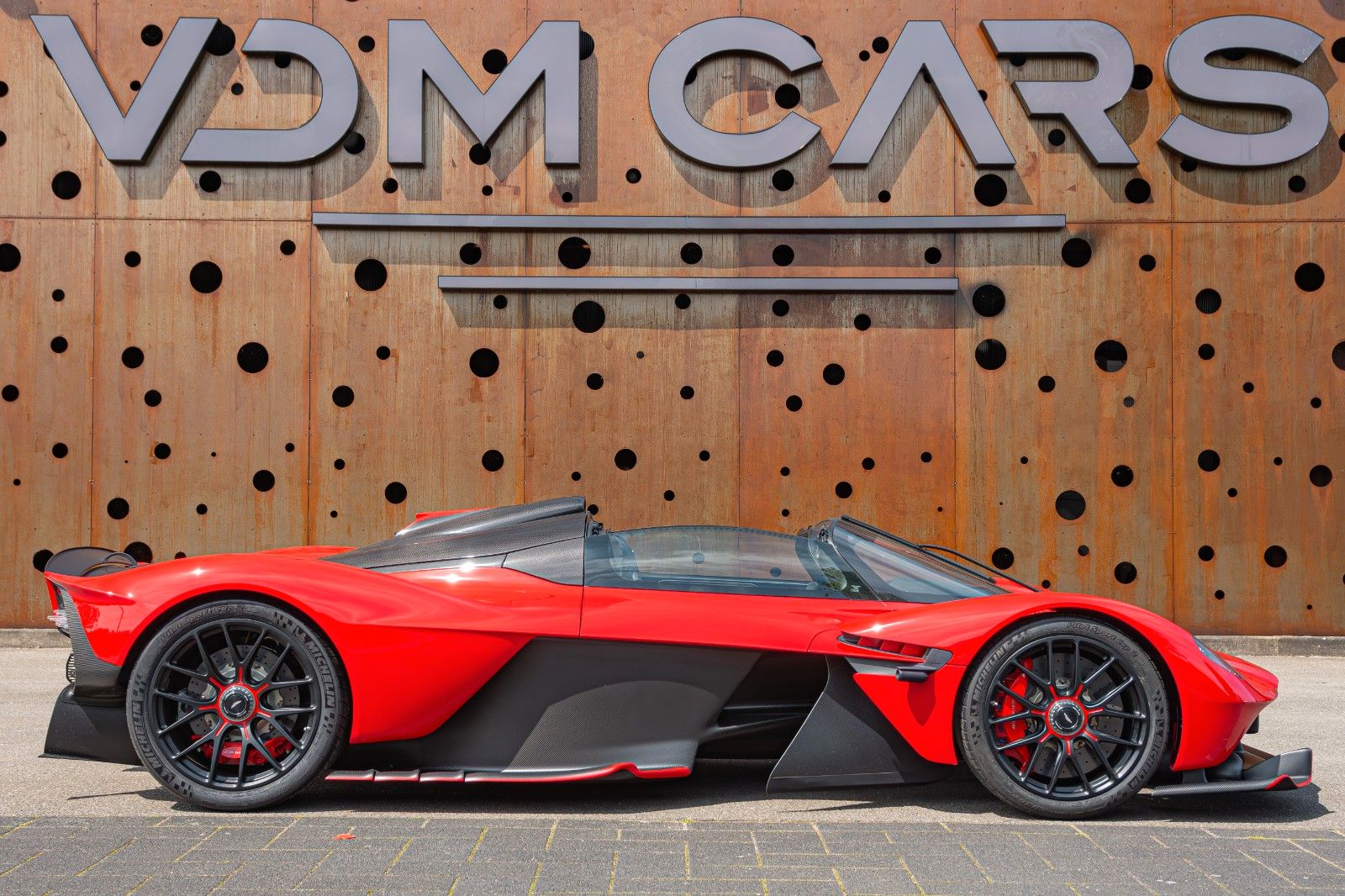 Aston Martin Valkyrie Spider, 9/15