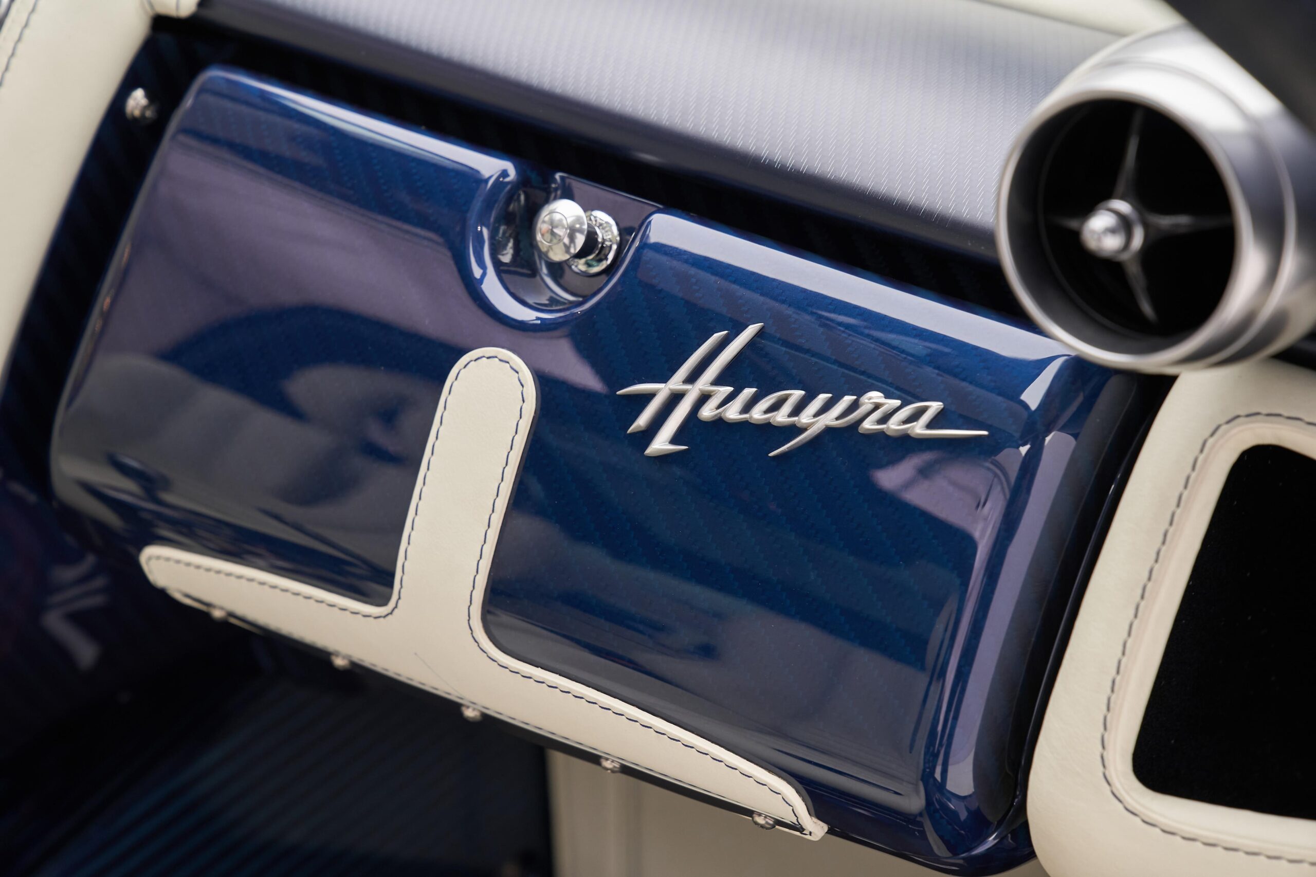 2014 Pagani Huayra, 17/20