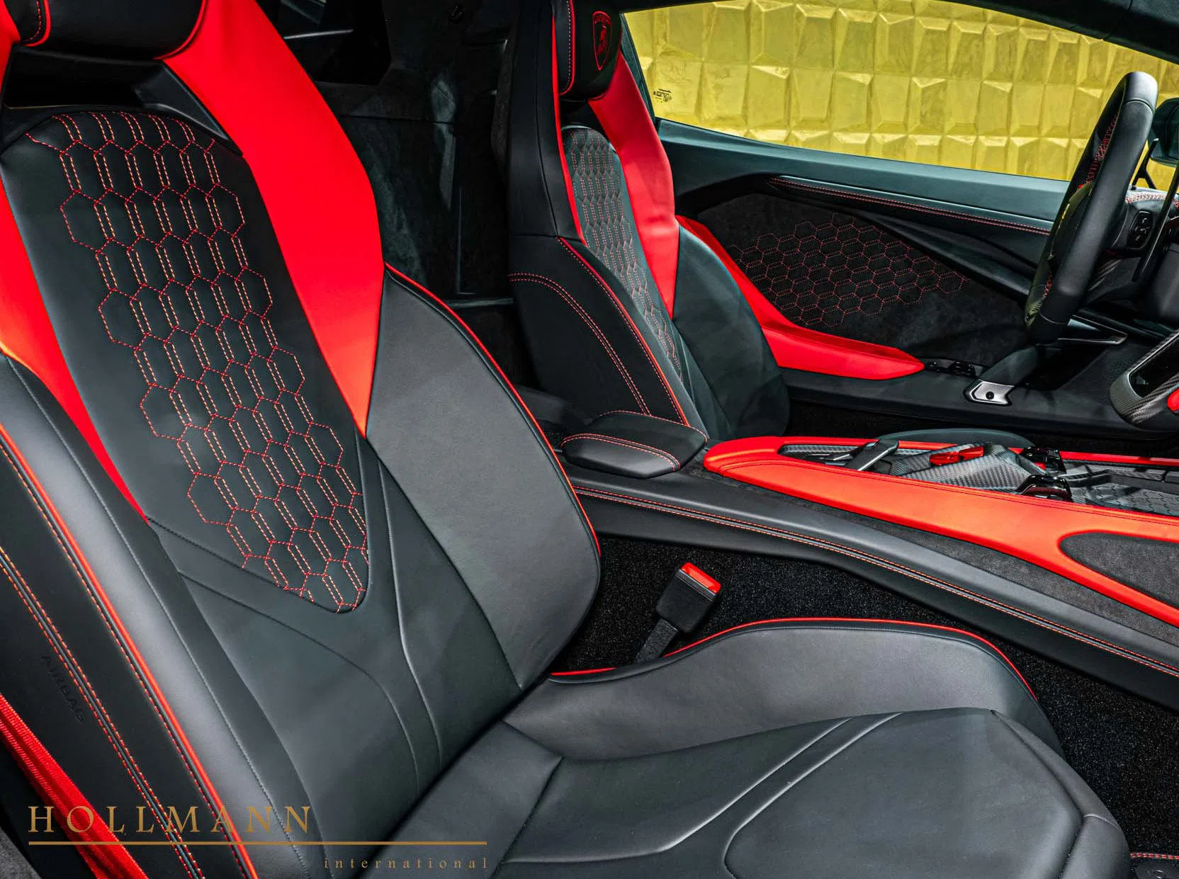 2024 Lamborghini Revuelto interior, seats