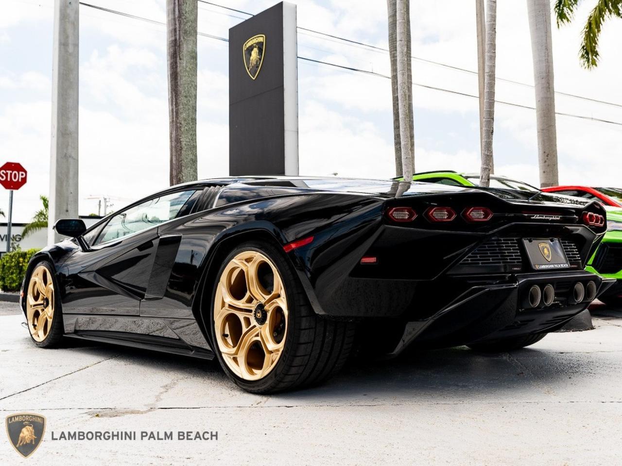 2022 Lamborghini Countach LPI 800-4, 5/20