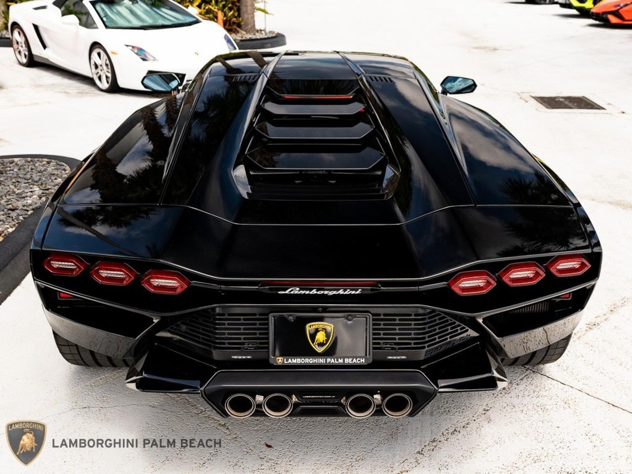 2022 Lamborghini Countach LPI 800-4, 6/20