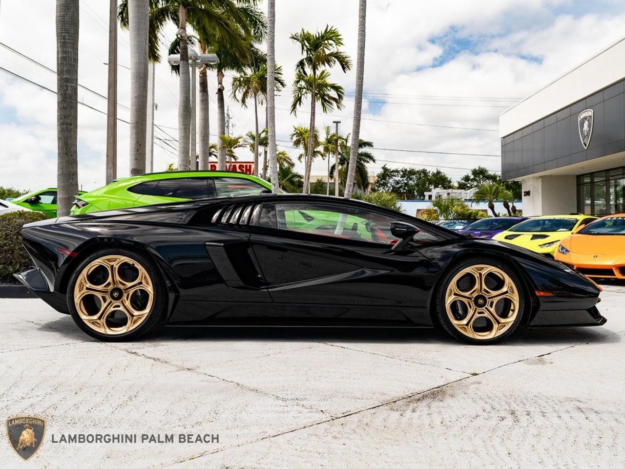 2022 Lamborghini Countach LPI 800-4, 9/20