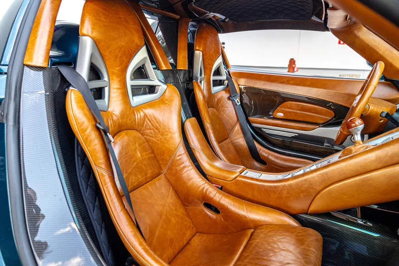 2005 Porsche Carrera GT GRP Recommission interior, seats