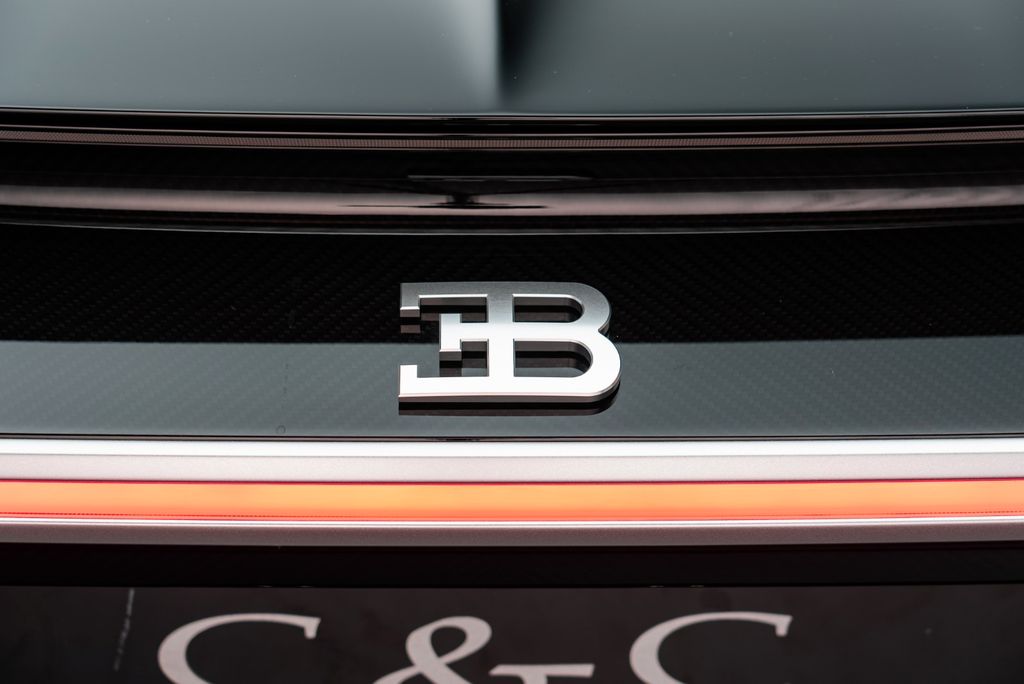 2019 Bugatti Chiron 110 Ans, 20/20