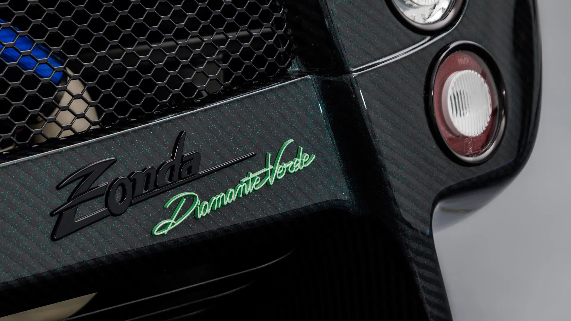 2017 Pagani Zonda 760 Roadster Diamante Verde, detail
