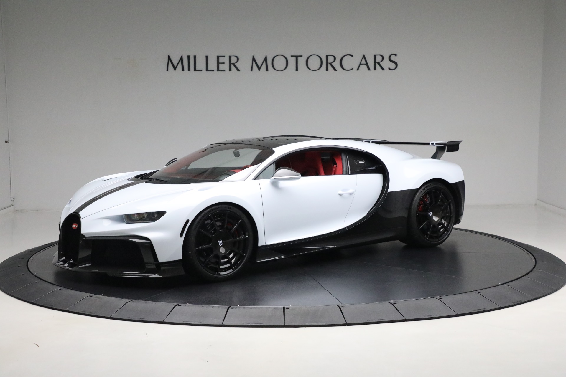 2022 Bugatti Chiron Pur Sport, 2/20
