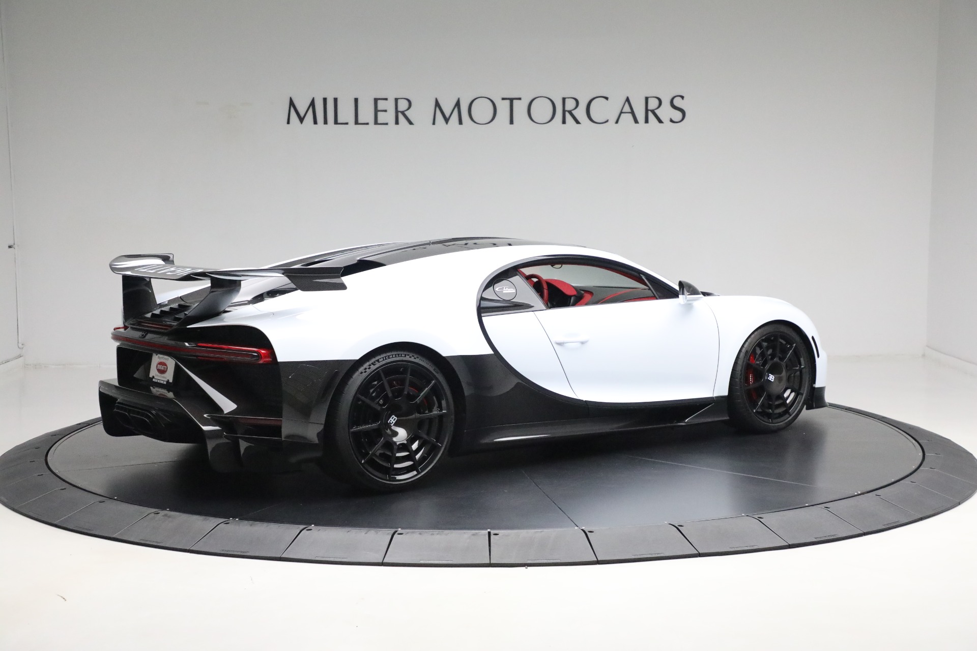 2022 Bugatti Chiron Pur Sport, 7/20