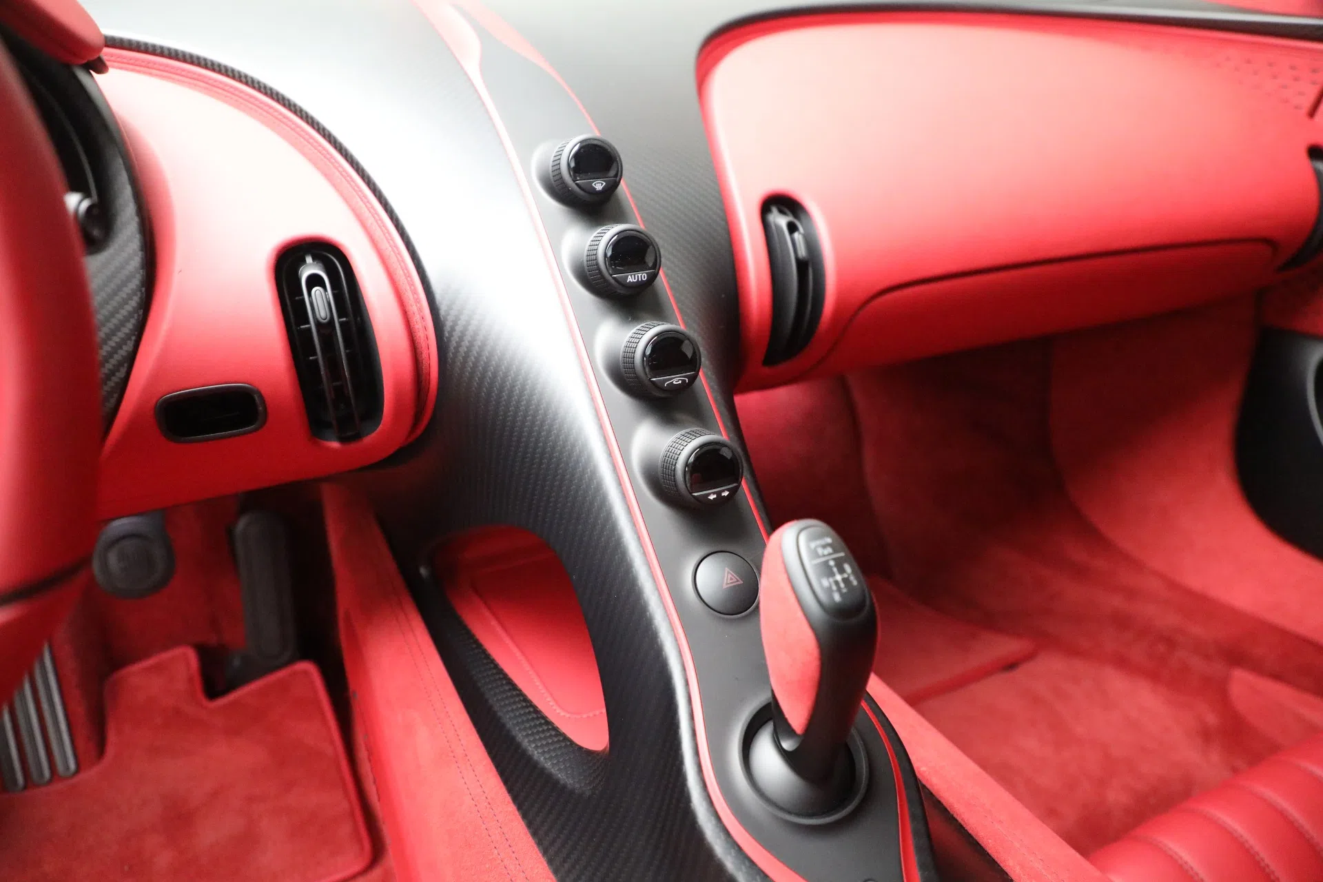 2022 Bugatti Chiron Pur Sport interior