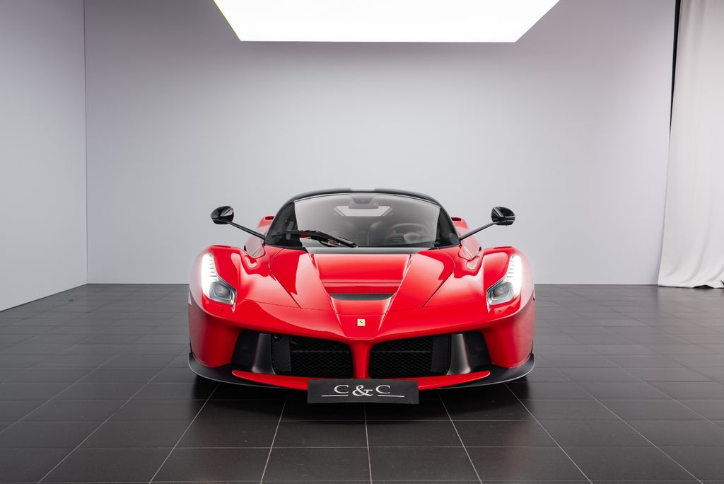 2014 Ferrari LaFerrari, 2/20