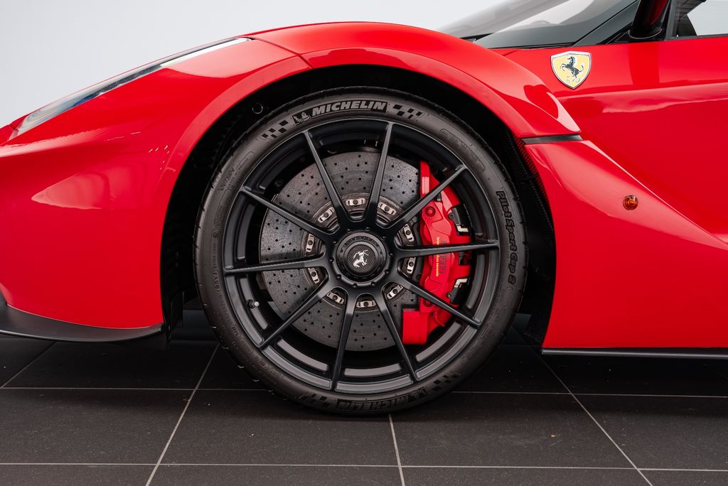 2014 Ferrari LaFerrari, 9/20