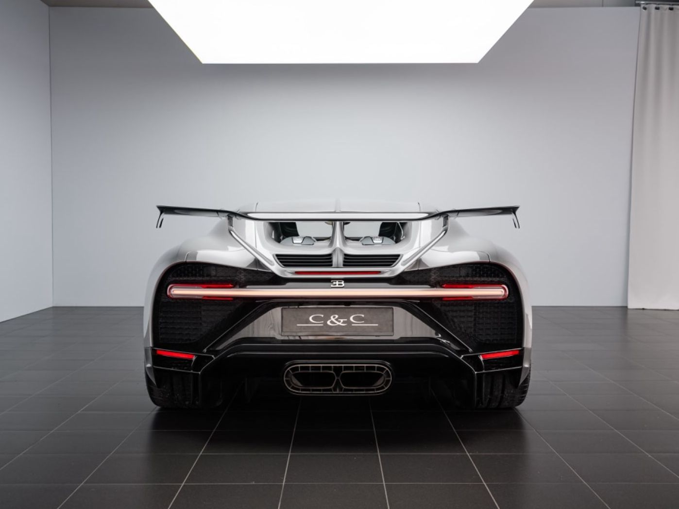 2021 Bugatti Chiron Pur Sport, 4/17