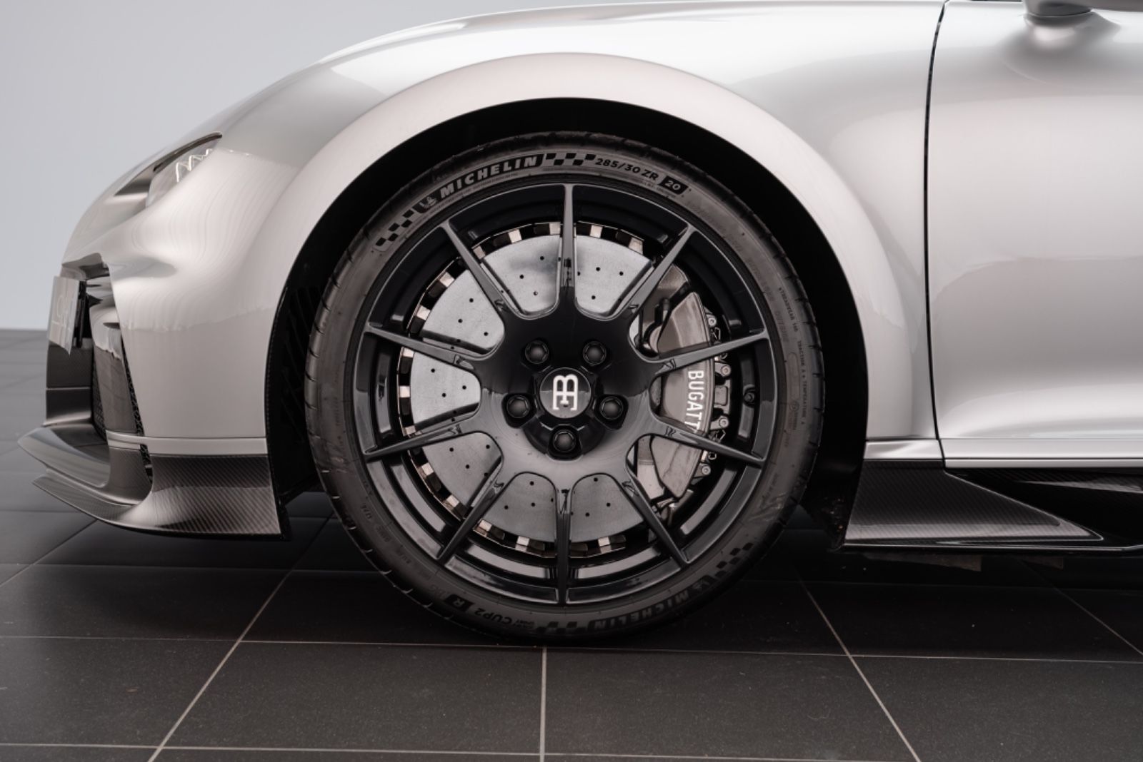 2021 Bugatti Chiron Pur Sport, 6/17