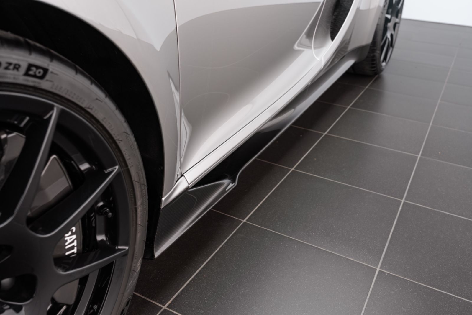 2021 Bugatti Chiron Pur Sport, 7/17