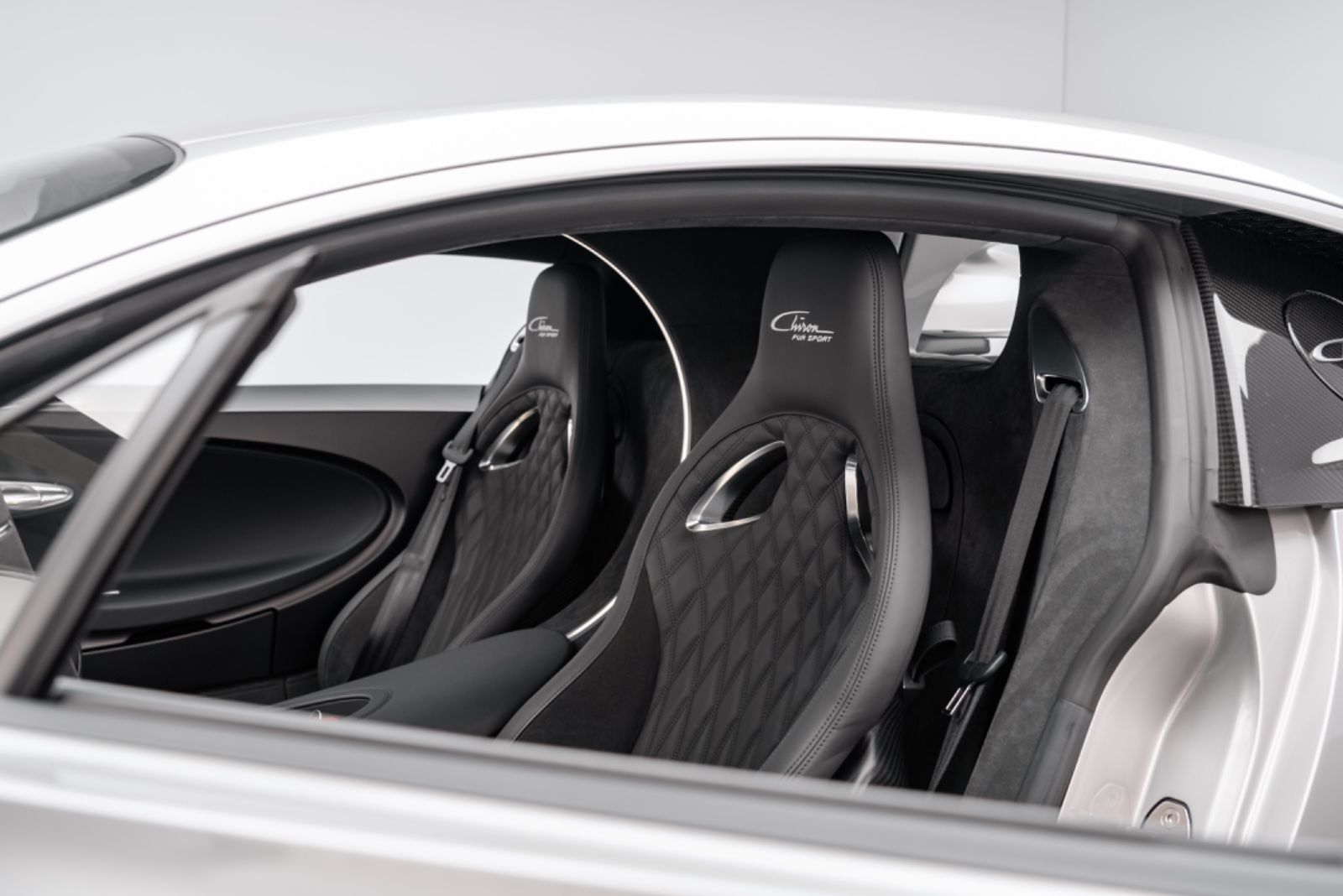 2021 Bugatti Chiron Pur Sport, 10/17