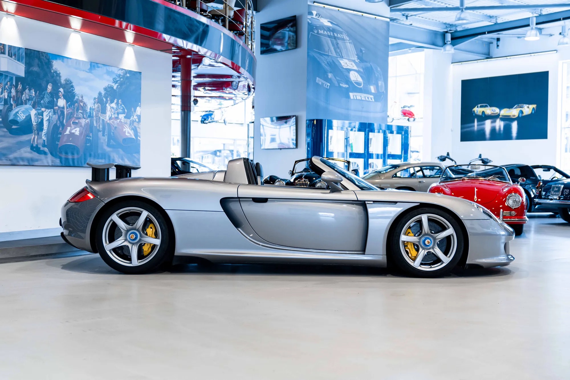 2005 Porsche Carrera GT, 6/20