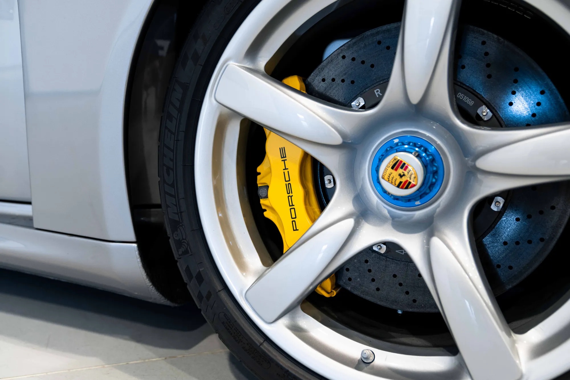 2005 Porsche Carrera GT, 10/20