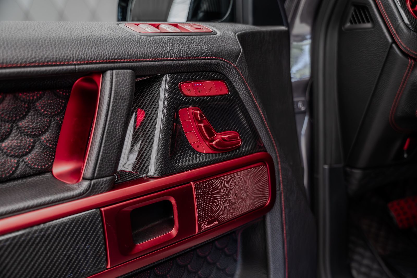 2024 BRABUS XLP 900 Adventure, 27/27