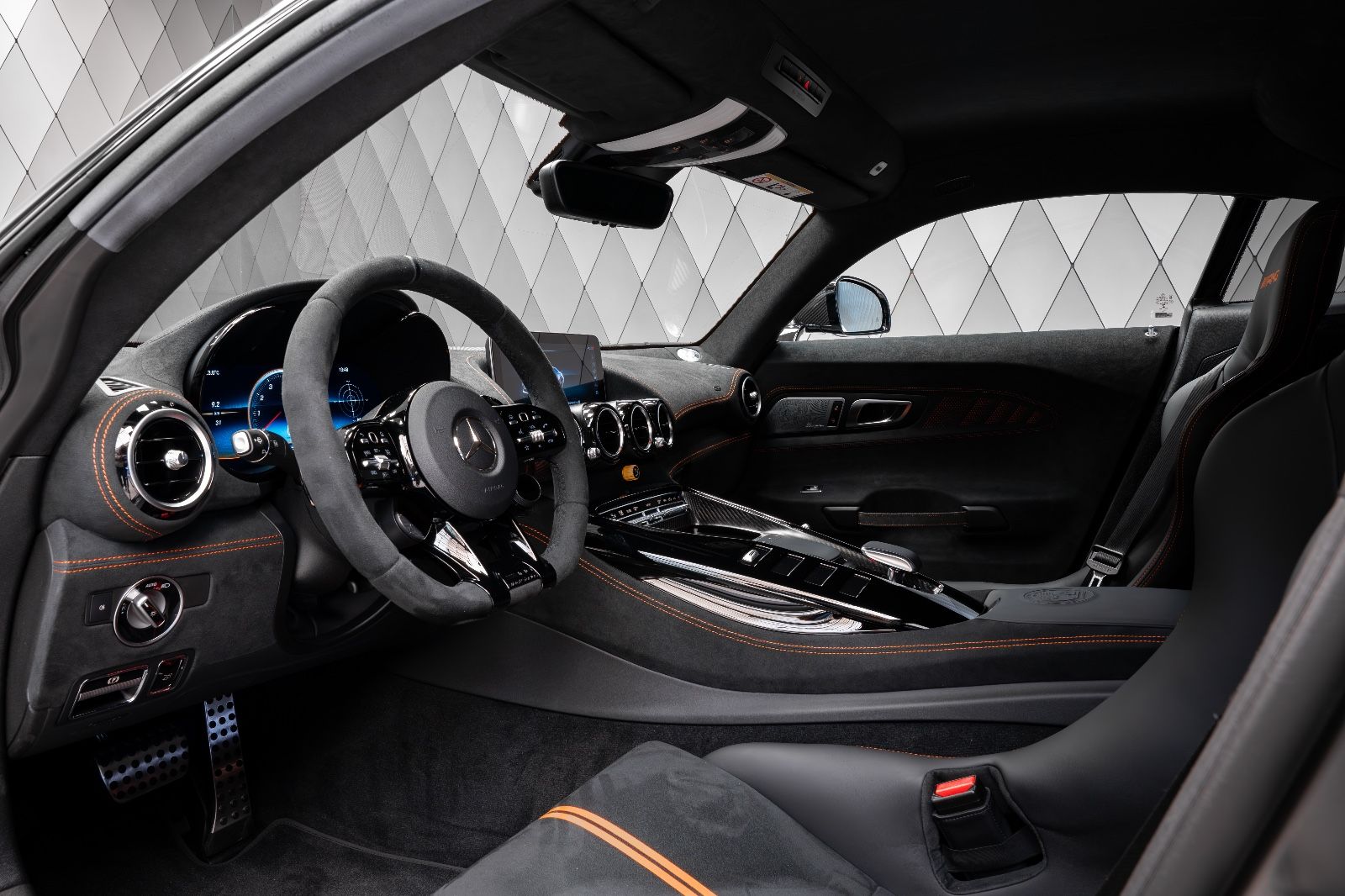 2024 Mercedes-Benz AMG GT Black Series, 19/20