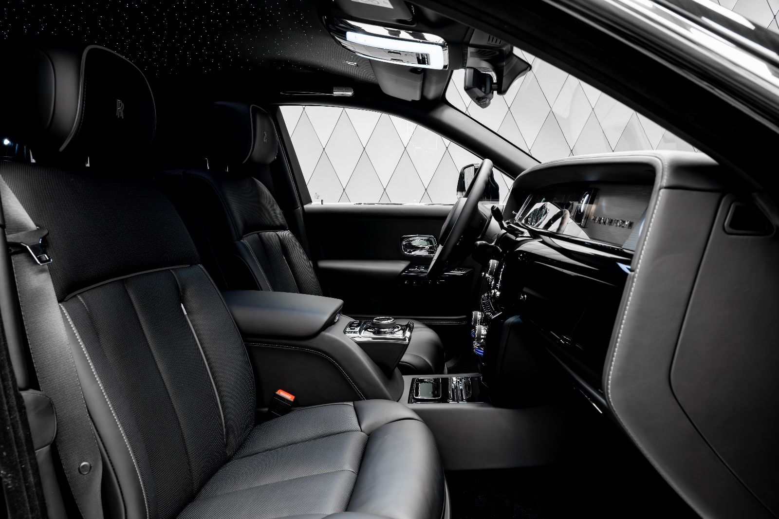 2024 Rolls-Royce Phantom EWB, 15/20