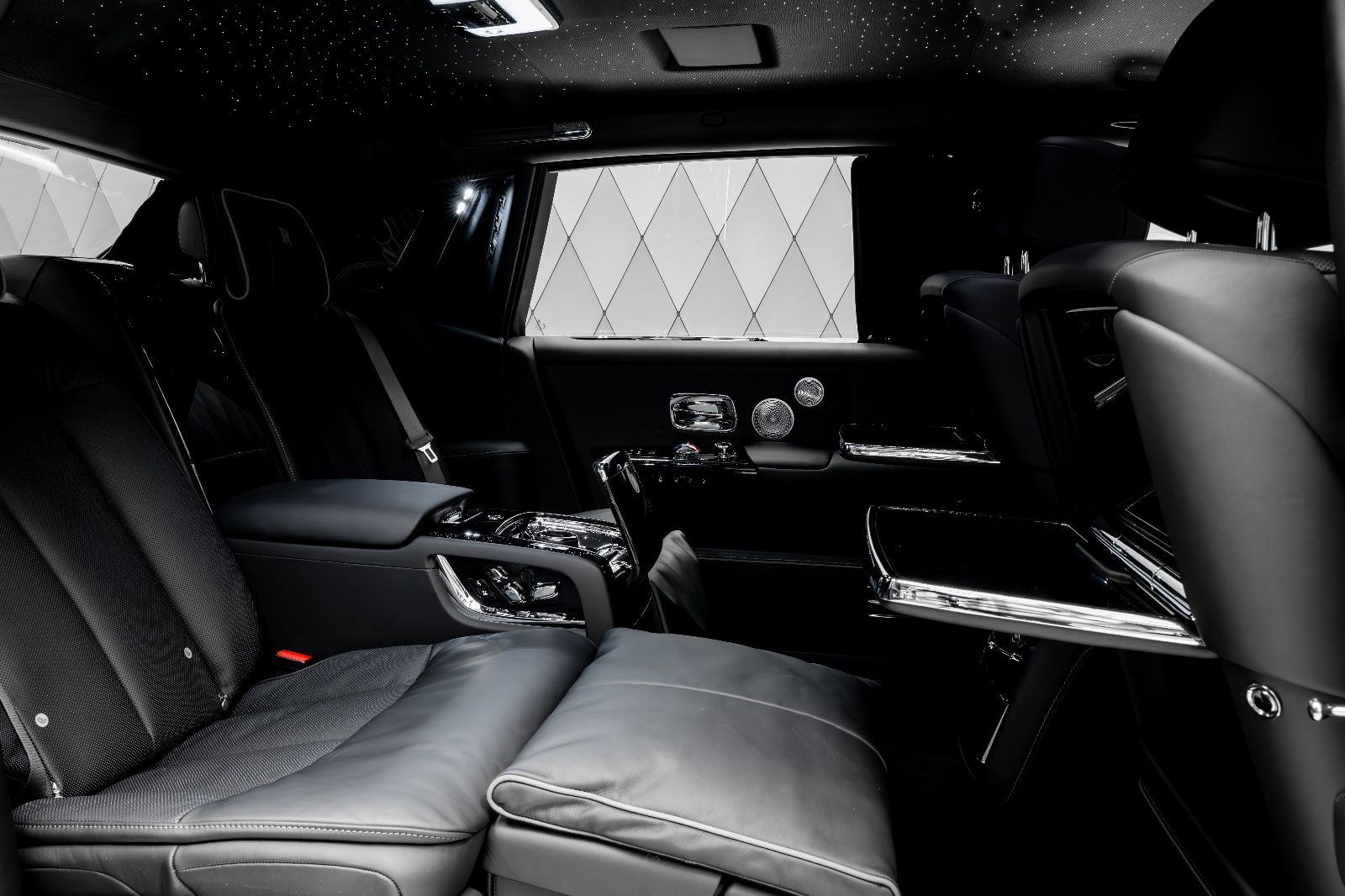 2024 Rolls-Royce Phantom EWB, 16/20