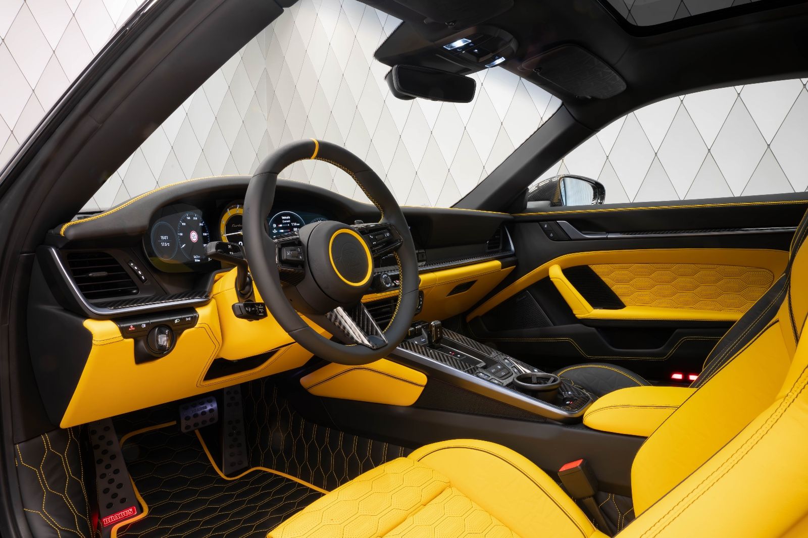 2024 BRABUS 900 Rocket R, 17/20